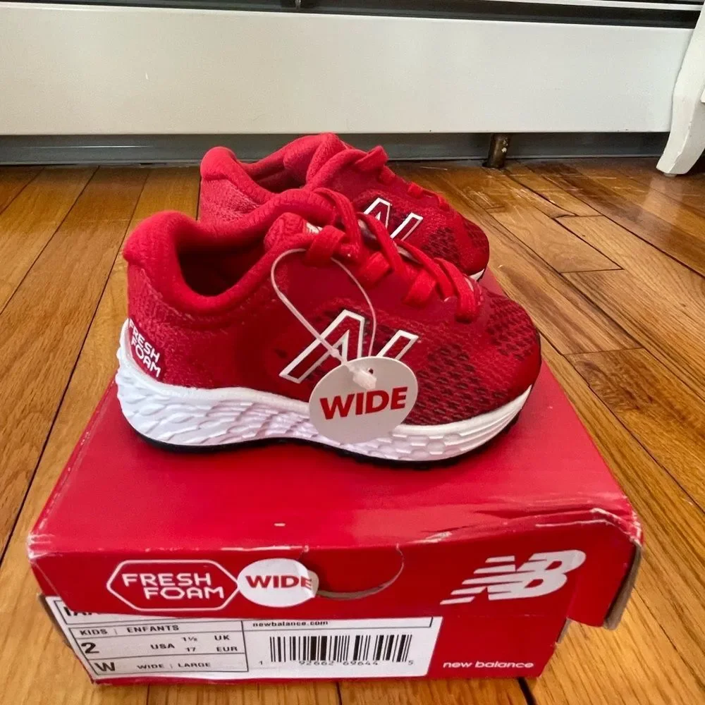 New balance sneakers new in box size infant 2 wide
